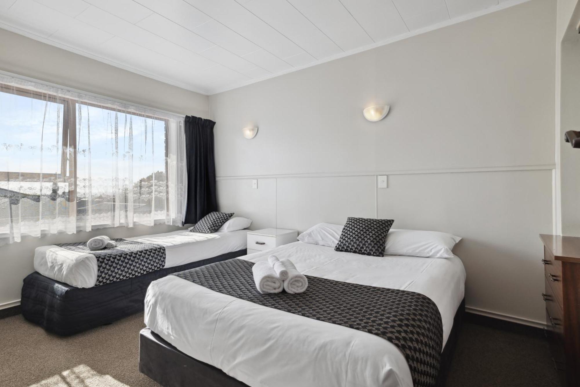Flamingo Motel New Plymouth Exterior foto